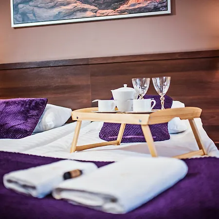 Pensjonat Ttrooms 3*
